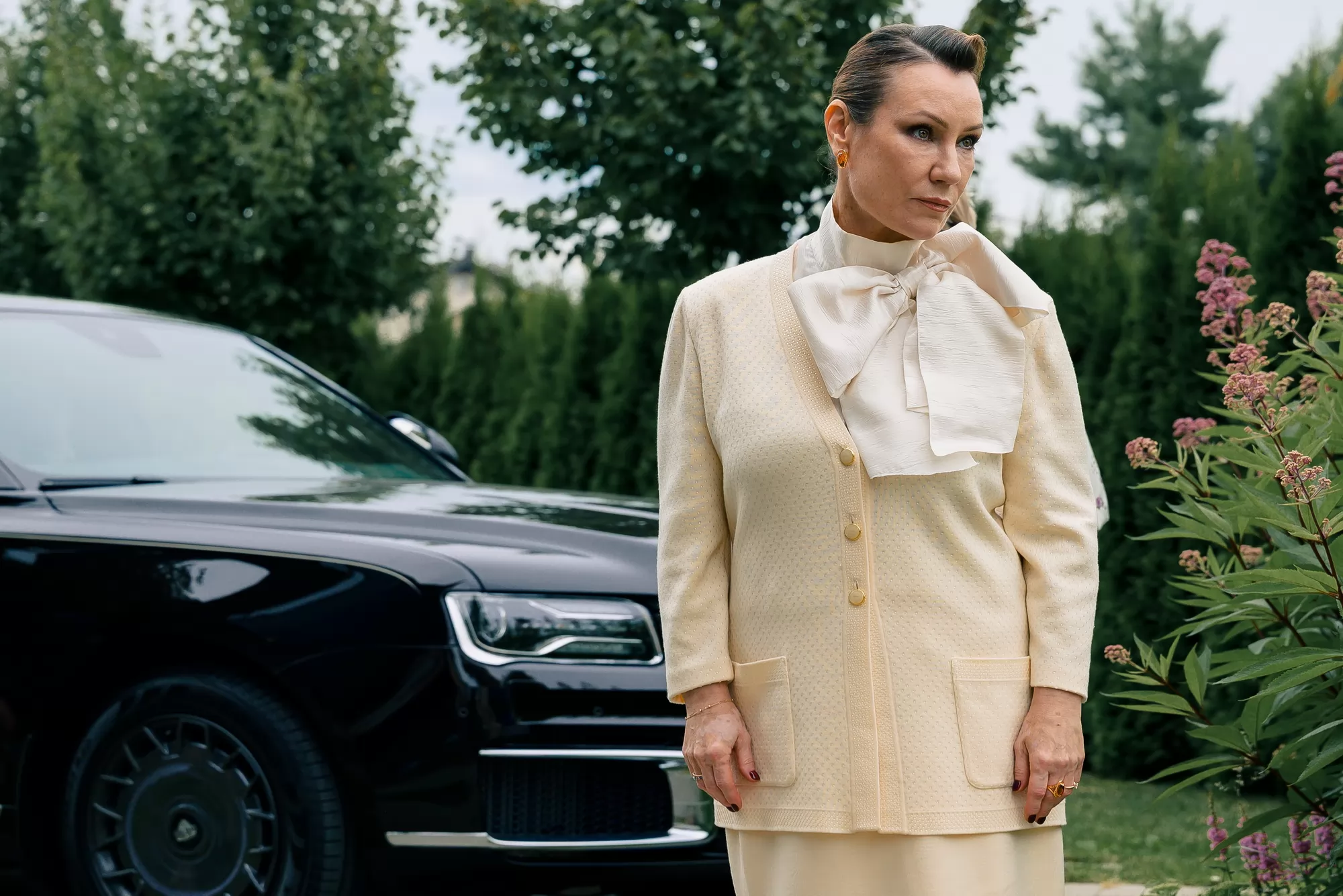 Сериал Тяжелый люкс (2026). Кадр N278305