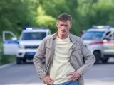 Превью кадра #275276 из сериала "Гремучая смесь"  (2027)