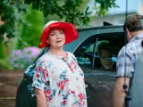 Превью кадра #276518 из сериала "Удачные истории"  (2027)