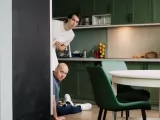 Превью кадра #277035 из фильма "Отцовский клуб"  (2027)