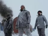 Превью кадра #277952 из фильма "Выжить во льдах"  (2027)