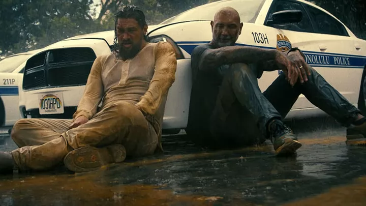 Дэйв Батиста и Джейсон Момоа в трейлере фильма Опасный дуэт