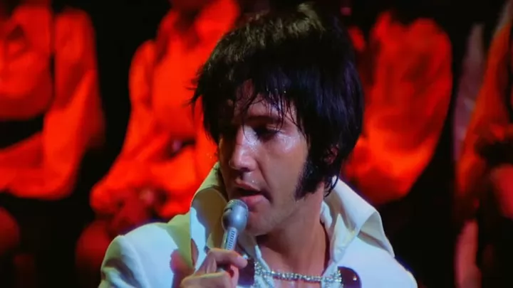 Второй трейлер документального фильма "EPiC: Элвис Пресли на концерте"