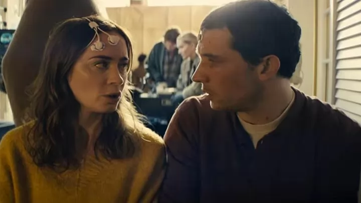 Эмили Блант во втором трейлере фильма Стивена Спилберга День разоблачения