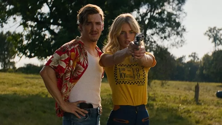 Самара Уивинг в тизере фильма "Каролина Кэролайн"