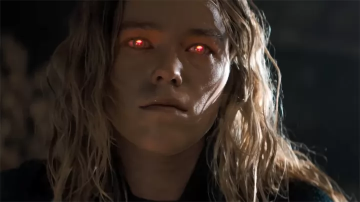 Трейлер фильма Супергерл с Джейсоном Момоа и Милли Олкок