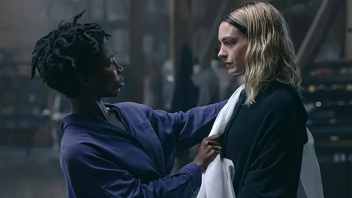 Энн Хэтэуэй во втором трейлере фильма "Мать Мария"