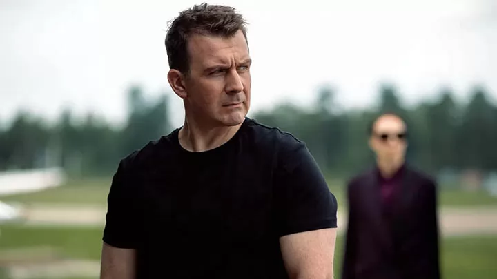 Антон Васильев и Анна Снаткина в тизере сериала "Джайв"