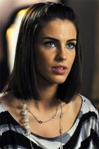 Джессика Лаундес (Jessica Lowndes)