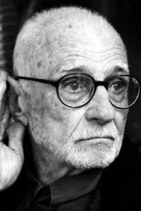 Марио Моничелли (Mario Monicelli) Марио Моничелли (Mario Monicelli)