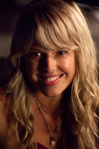 Сара Райт (Sarah Wright)