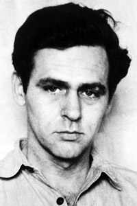 Джеймс Эйджи (James Agee)