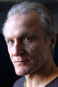 Дэвид Патрик Келли (David Patrick Kelly)