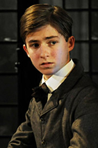 Лоуренс Белчер (Laurence Belcher)