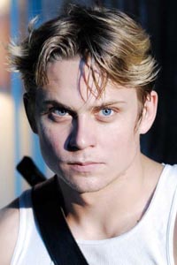 Билли Магнуссен (Billy Magnussen)