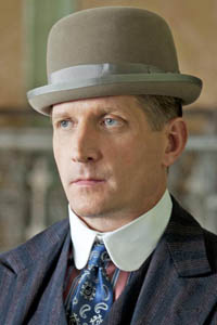 Пол Спаркс (Paul Sparks)