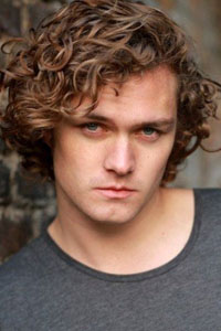 Финн Джонс / Finn Jones