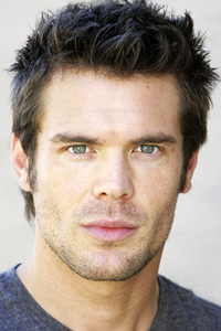 Чарли Вебер (Charlie Weber)