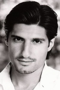 Кайван Новак (Kayvan Novak)