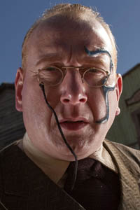Эдриан Скарборо (Adrian Scarborough)