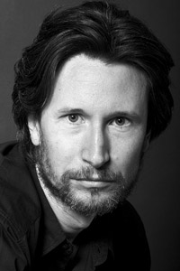 Джонатан Арис / Jonathan Aris