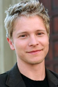 Мэтт Зукри (Matt Czuchry)