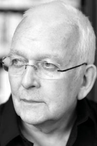 Эндрю Дэвис (Andrew Davies) Эндрю Дэвис (Andrew Davies)