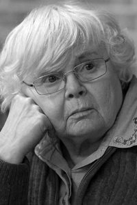 Джун Скуиб (June Squibb)