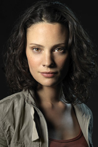 Камилла Де Паззи (Camille De Pazzis)