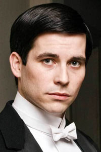 Роб Джеймс-Колльер / Rob James-Collier