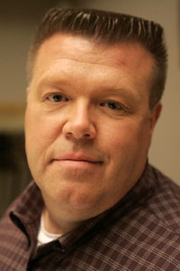 Джоэль МакКиннон Миллер (Joel McKinnon Miller)