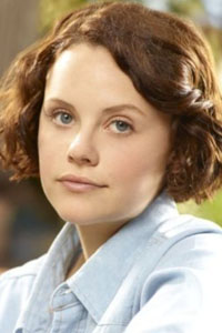 Сара Рамос (Sarah Ramos)