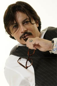 Π ΠΎΠ½Π½ΠΈ Π ΠΎΠ΄ΡΠΈΠ³Π΅Π· / Ronnie Rodriguez Π ΠΎΠ½Π½ΠΈ Π ΠΎΠ΄ΡΠΈΠ³Π΅Π· / Ronnie Rodriguez