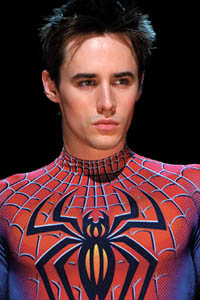 Рив Карни (Reeve Carney)
