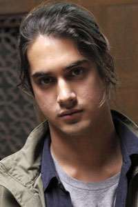 Эван Джогиа (Avan Jogia)