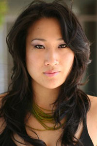 Тина Хуанг (Tina Huang)