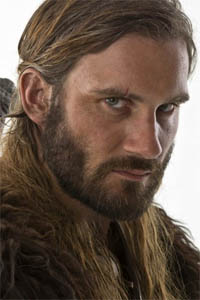 Клайв Стэнден (Clive Standen)