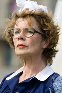 Селия Имри (Celia Imrie)