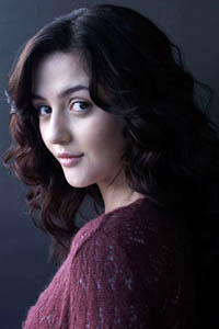 Кэти Финдлей (Katie Findlay)