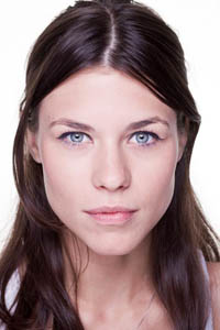 Ана Улару (Ana Ularu)