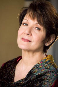 Айвон Колл (Ivonne Coll)