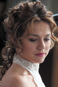 Эмили Декенн (Émilie Dequenne)