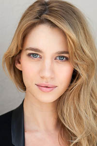 Яэль Гробглас (Yael Grobglas)
