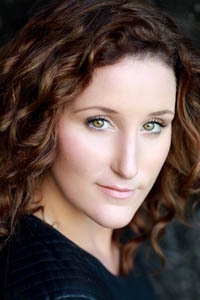 Брона Во (Bronagh Waugh)