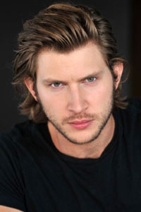 Грейстон Холт / Greyston Holt