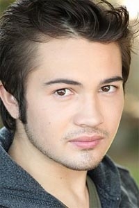 Тейлор Грэй (Taylor Gray)