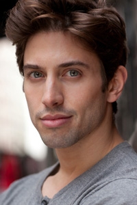 Ник Адамс (Nick Adams)