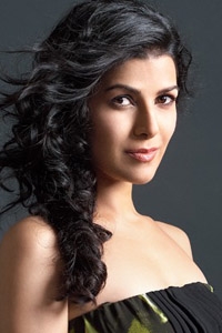 Нимрат Каур (Nimrat Kaur)