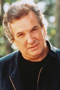 Дэнни Айелло (Danny Aiello)