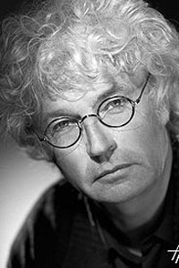 Жан-Жак Анно (Jean-Jacques Annaud) Жан-Жак Анно (Jean-Jacques Annaud)